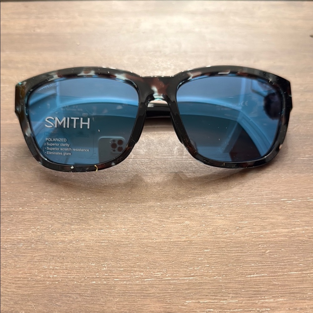 SMITH CHROMAPOP GLASS POLARIZED BLUE MIRROR LENS- SKY TORTOISE